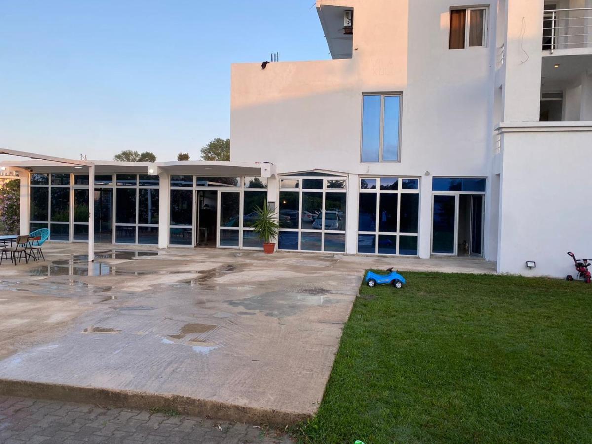 Апартаменты Vila Kollari Улцинь Экстерьер фото